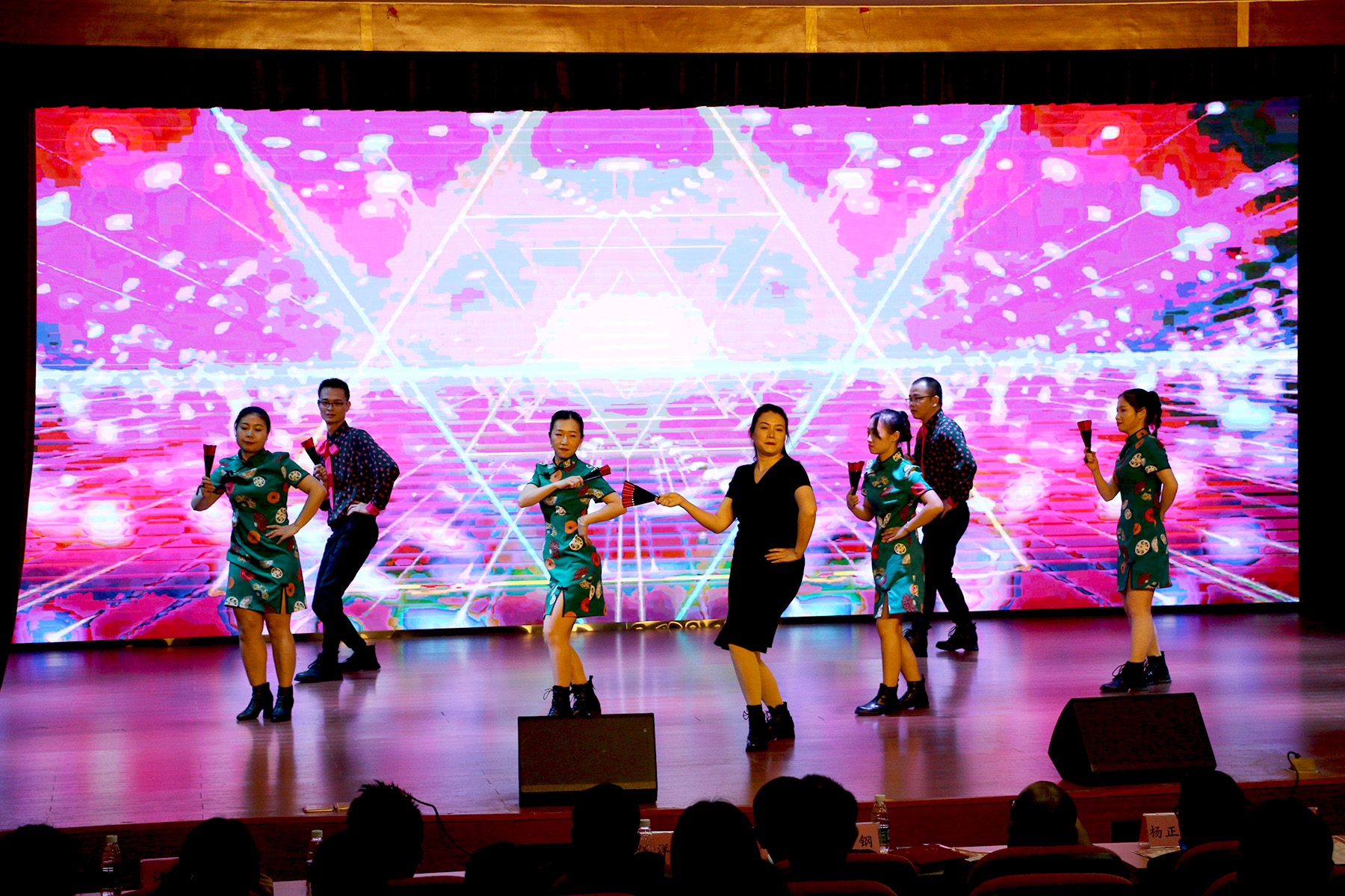 2021年耀世娱乐化学迎新联欢晚会《无价之姐》