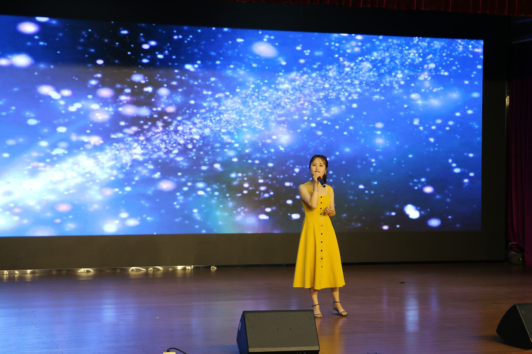 2021年耀世娱乐化学迎新联欢晚会-《浪费》